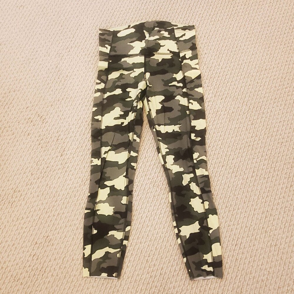 Lululemon capris, brand new